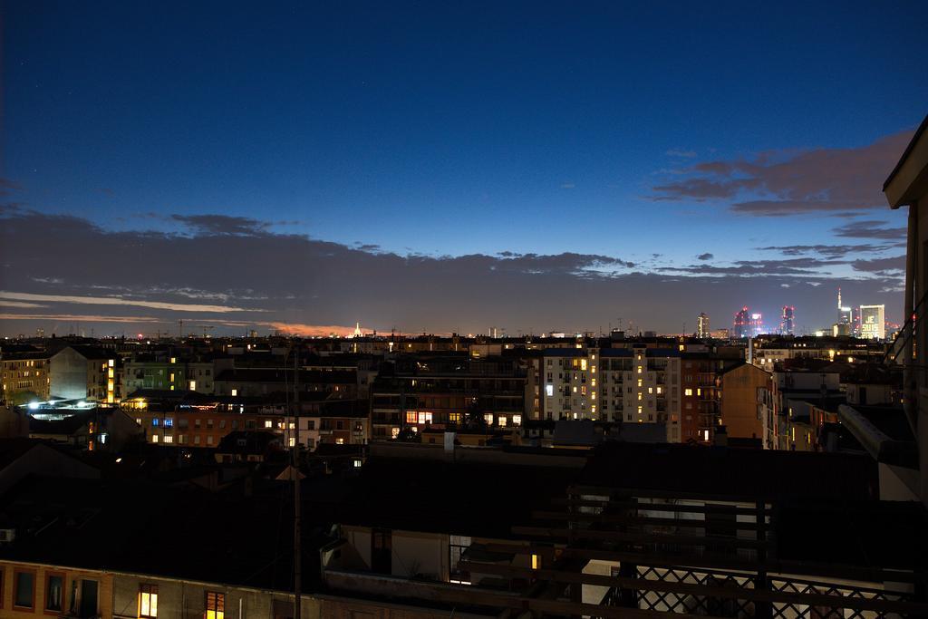 Milan Skyline Apartment In Citta Studi A 1 Minuto Dal Metro Con Terrazzo Wi-Fi E Netflix Екстериор снимка